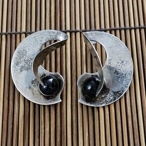 Sterling Silver Onyx Earrings (Vintage)